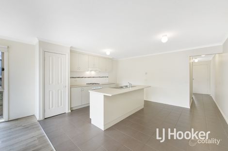 Property photo of 18/51 Leigh Drive Pakenham VIC 3810