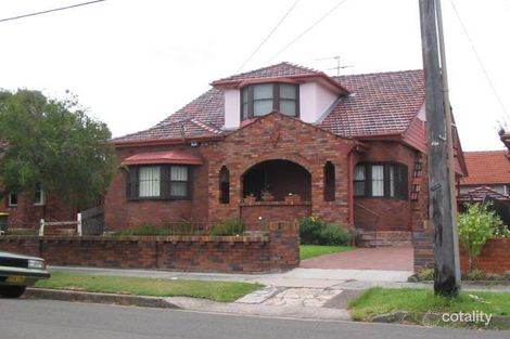112 Minnamorra Ave, Earlwood, NSW 2206