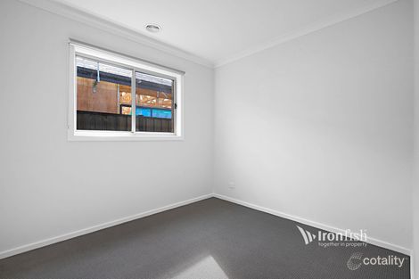 Property photo of 34 Simmental Road Wollert VIC 3750