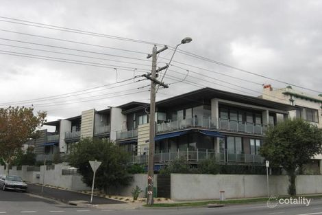 Property photo of 1/63 Ormond Esplanade Elwood VIC 3184