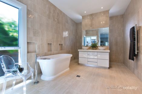 Property photo of 73 Mountain View Road Balwyn North VIC 3104