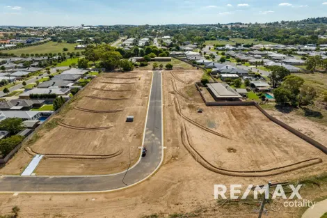 Property photo of 33 Gibson Street Boorooma NSW 2650