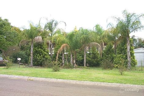 17 Cypress St, Yamanto, QLD 4305