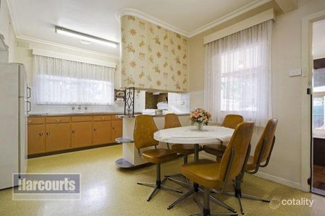 Property photo of 1 Bennett Street Highton VIC 3216