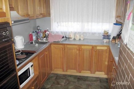 Property photo of 6 Hamlet Street Wendouree VIC 3355