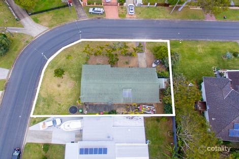 Property photo of 25 Walter Crescent Banora Point NSW 2486