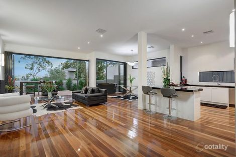 Property photo of 10 McEvoy Street Kew VIC 3101