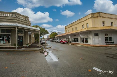 77 George St, East Fremantle, WA 6158