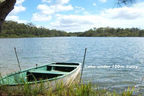 Property photo of 32 Haven Circuit Laurieton NSW 2443