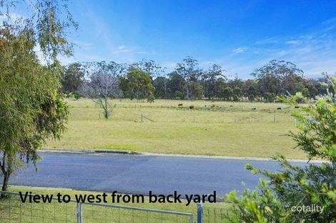 Property photo of 19 Matthew Court Crows Nest QLD 4355