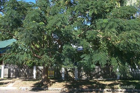 8 North St, West End, QLD 4810