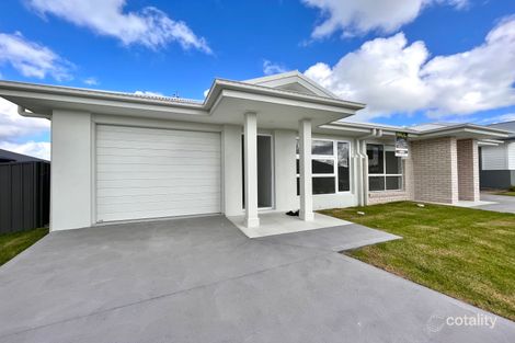 Property photo of 1/21 Sunset Drive Thornton NSW 2322