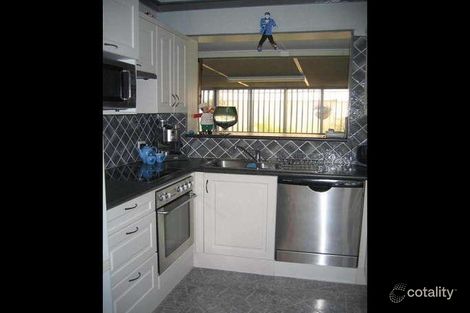 Property photo of 8 Coachwood Way Maddington WA 6109
