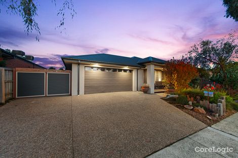 Property photo of 63 Winneke Way Pakenham VIC 3810