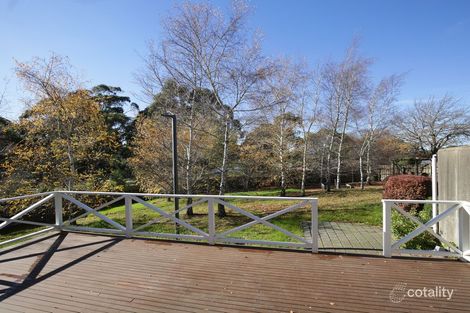 Property photo of 2 Lyndhurst Street Gordon VIC 3345