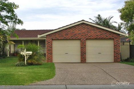 28 Hutchinson Dr, Balgownie, NSW 2519