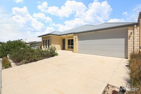 Property photo of 17 Stringybark Way Yanchep WA 6035