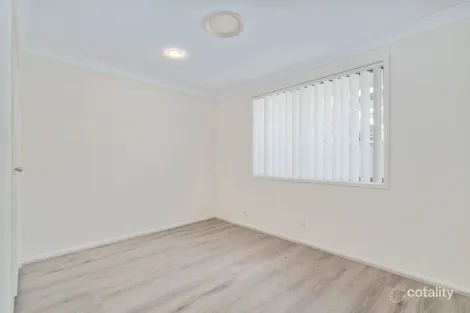 Property photo of 8 Lady Penrhyn Close Lurnea NSW 2170