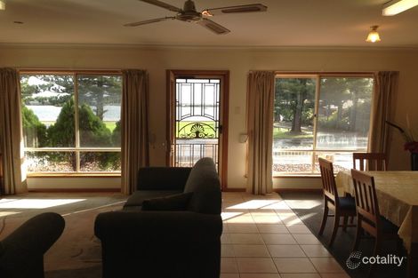 Property photo of 3 West Terrace Port Broughton SA 5522