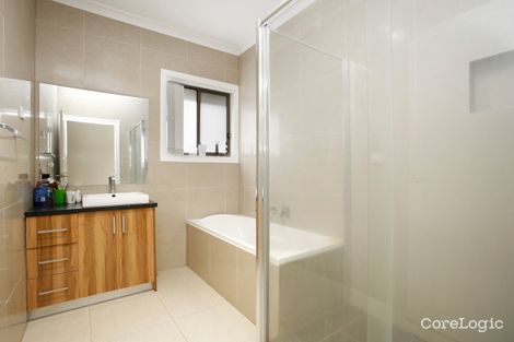 Property photo of 3 Devonport Court Taylors Hill VIC 3037
