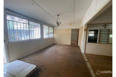 Property photo of 10 Laurel Street Carramar NSW 2163