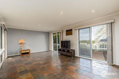 Property photo of 5 Tamarisk Road Narre Warren VIC 3805