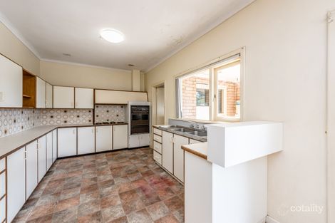 205 Fourth St, Wonthella, WA 6530