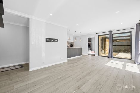 Property photo of 11 Sweetgum Way Piara Waters WA 6112