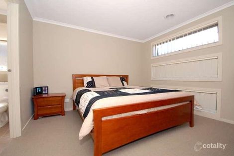 Property photo of 17 Bolton View Derrimut VIC 3026