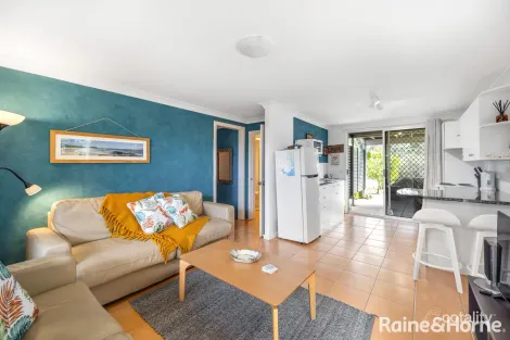 Property photo of 117 Matron Porter Drive Narrawallee NSW 2539