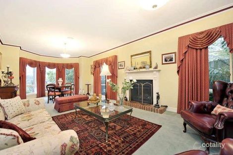 Property photo of 53 Rochester Road Balwyn VIC 3103
