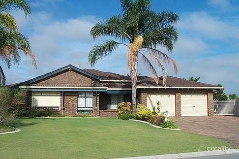 26 Challenger Dr, Thornlie, WA 6108