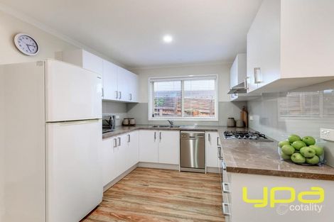 Property photo of 46 Halletts Way Bacchus Marsh VIC 3340