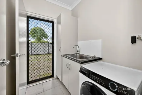 Property photo of 17 Marquise Circuit Burdell QLD 4818