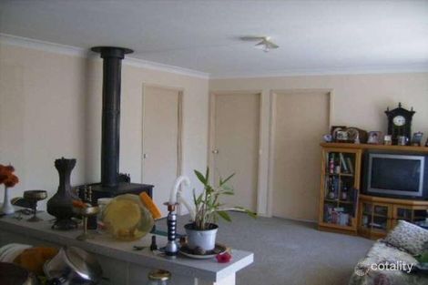 Property photo of 8 Shackleton Street Robertson NSW 2577