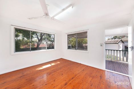 Property photo of 17 Facey Crescent Lurnea NSW 2170