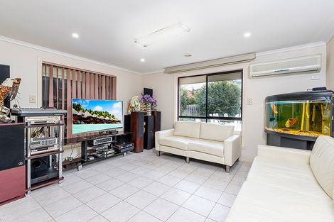 Property photo of 24 Tannaroo Crescent Delahey VIC 3037