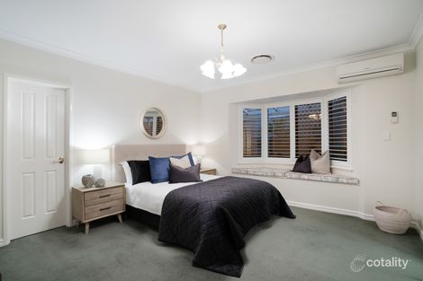 Property photo of 10 River Way Salter Point WA 6152