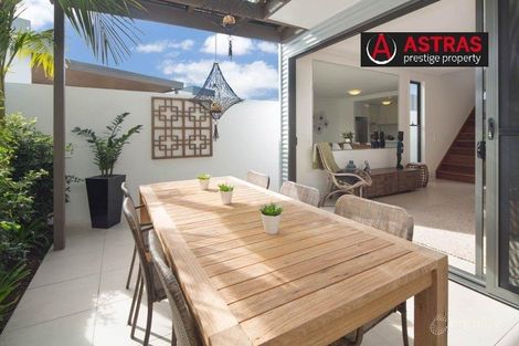 Property photo of 75 The Gardenway Robina QLD 4226