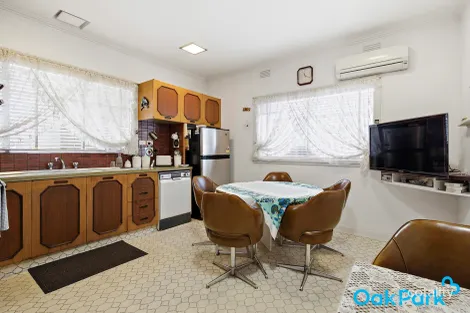 Property photo of 18 Northumberland Road Pascoe Vale VIC 3044