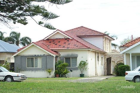 208 Parkway Ave, Hamilton South, NSW 2303