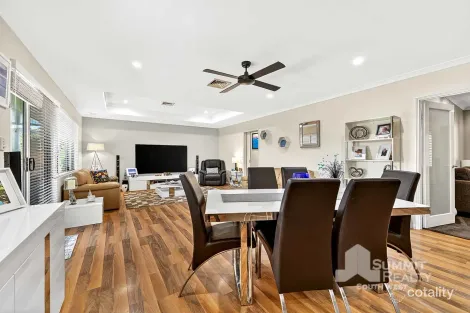 Property photo of 4 Berkeley View Millbridge WA 6232