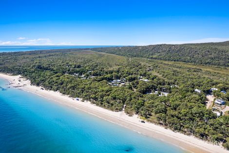 71 The Strand, Bulwer, QLD 4025