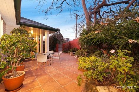 Property photo of 70 McCaul Street Taringa QLD 4068