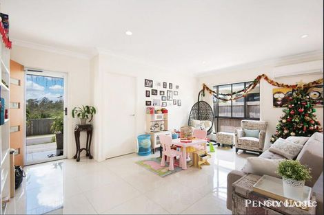 Property photo of 8 Gage Close Durack QLD 4077