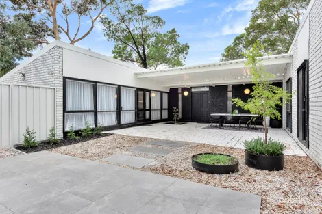 17 Haines Rd, Tea Tree Gully, SA 5091