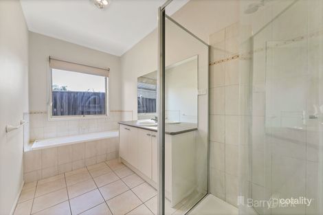 Property photo of 30 Jack William Way Berwick VIC 3806