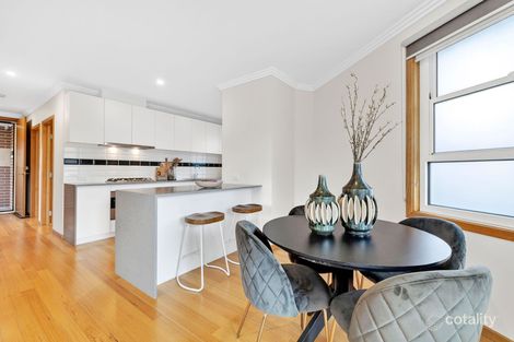 Property photo of 2/88 Broughton Road Surrey Hills VIC 3127
