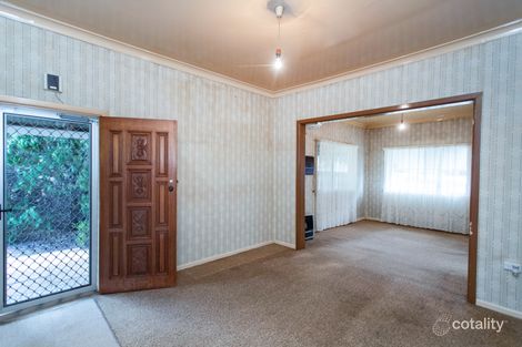 Property photo of 27 Bourke Street Cowra NSW 2794