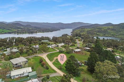 Property photo of 24 Trout Stream Way Macs Cove VIC 3723
